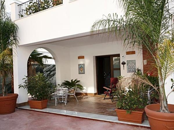 คูเนเซียส บี&บี Bed & Breakfast ชีนิซี ภายนอก รูปภาพ