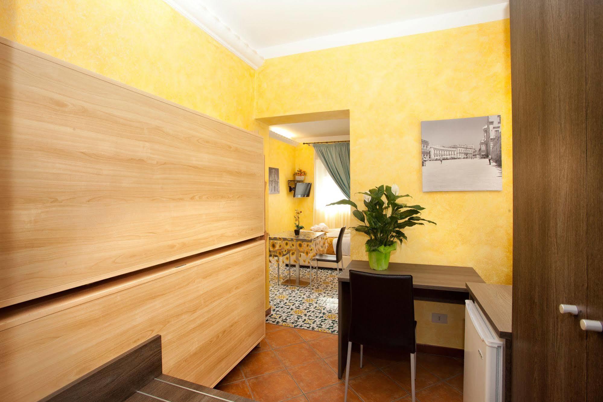คูเนเซียส บี&บี Bed & Breakfast ชีนิซี ภายนอก รูปภาพ