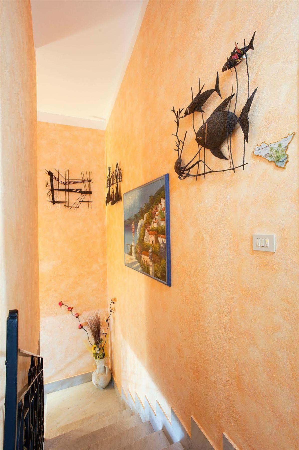 คูเนเซียส บี&บี Bed & Breakfast ชีนิซี ภายนอก รูปภาพ
